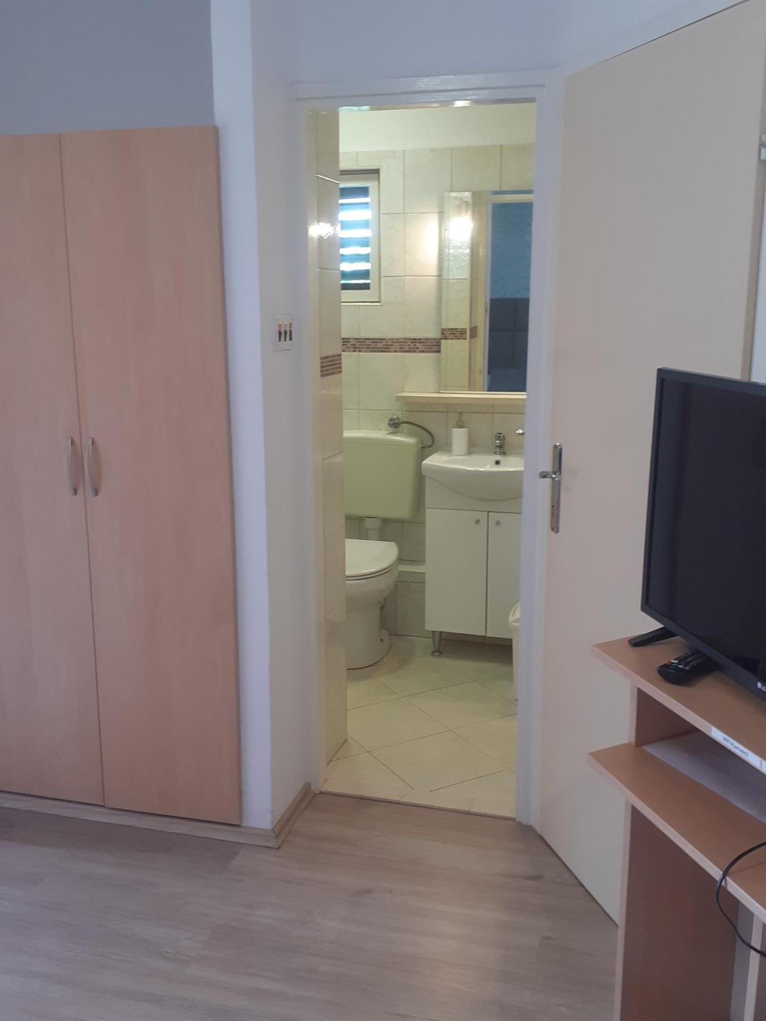 Guesthouse Apartment Bozica Bol Exterior foto